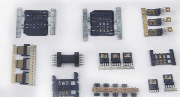 JTT-850D單滑闆立式注塑機産品案例